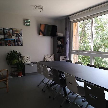 Le Grand Val Bed & Breakfast Lavastrie Luaran gambar