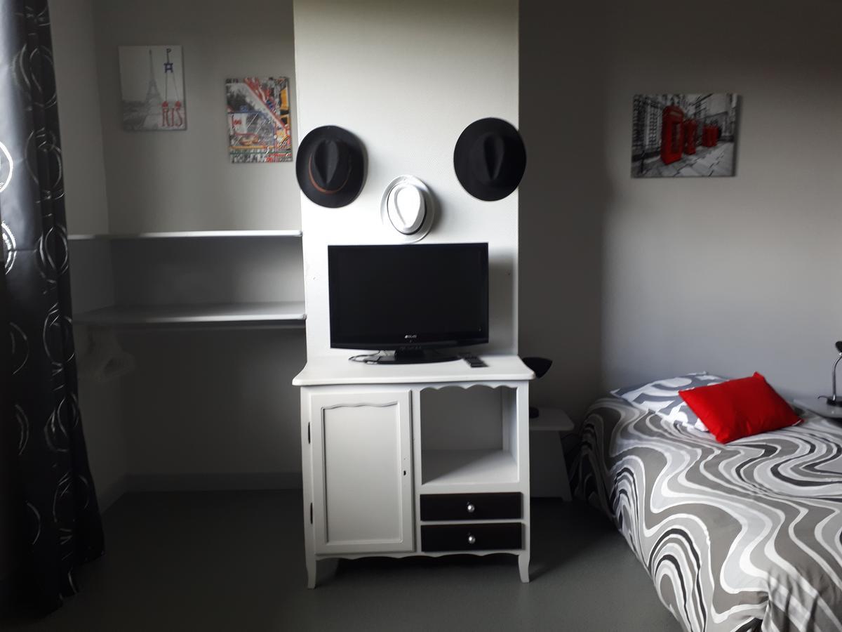 Le Grand Val Bed & Breakfast Lavastrie Luaran gambar