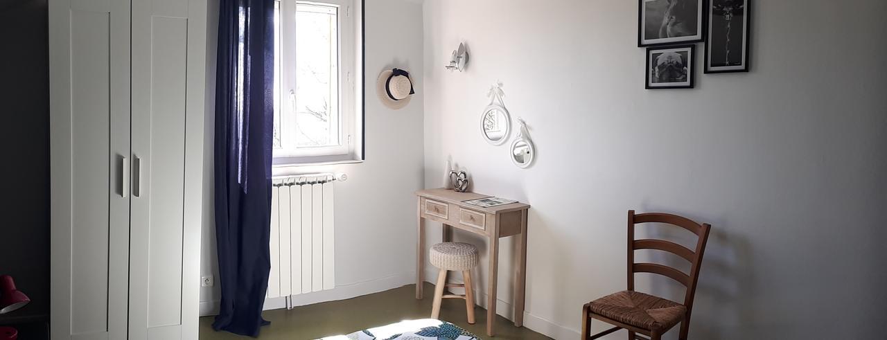 Le Grand Val Bed & Breakfast Lavastrie Luaran gambar