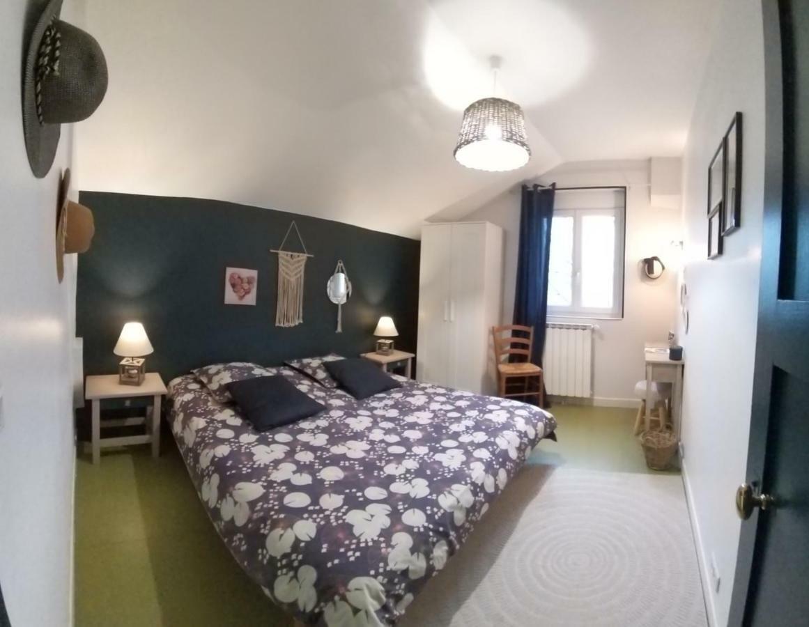 Le Grand Val Bed & Breakfast Lavastrie Luaran gambar