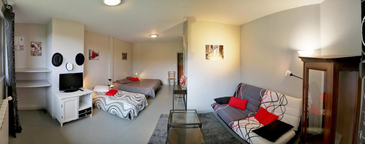 Le Grand Val Bed & Breakfast Lavastrie Luaran gambar