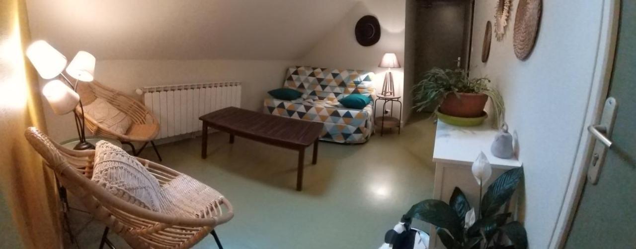 Le Grand Val Bed & Breakfast Lavastrie Luaran gambar